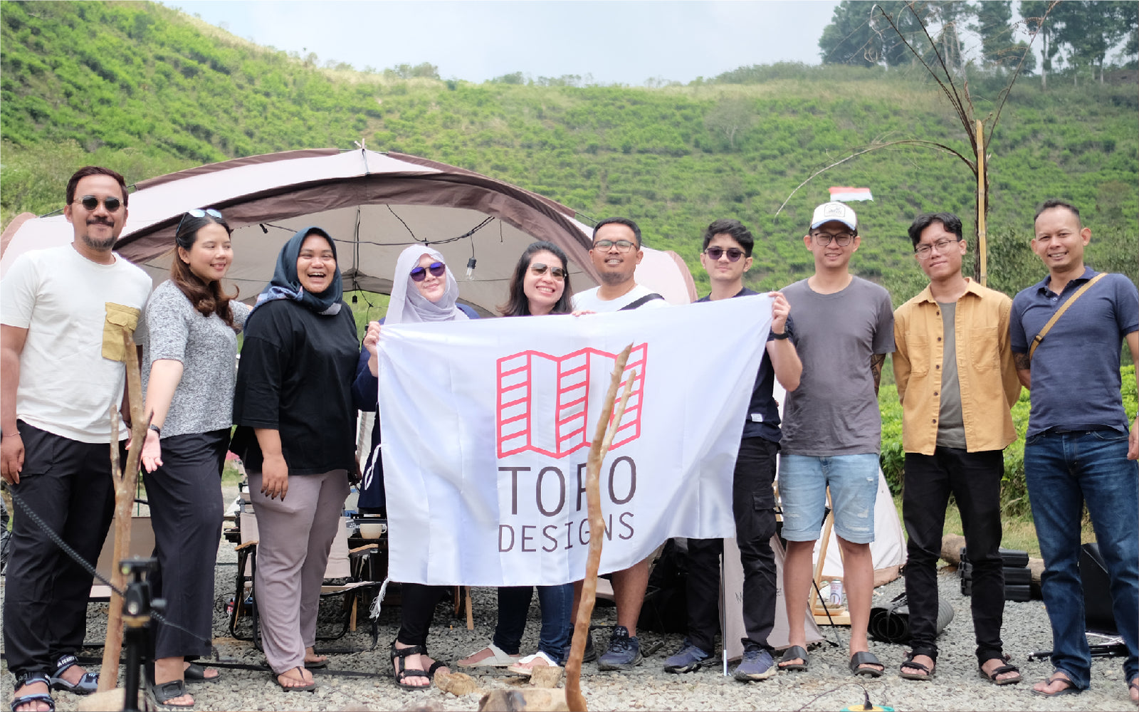 A Fun Urban-Campfire Night: TOPO Designs Campfire Night Recap