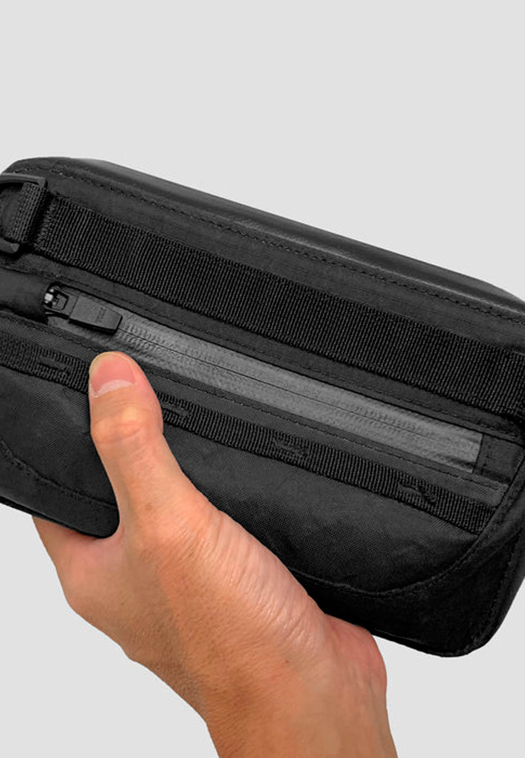 Code Of Bell ANNEX CASE 3 Way Traveller Wallet Pitch Black