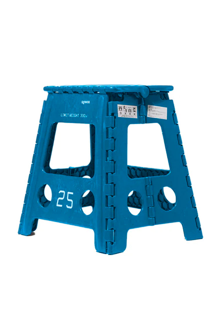 Slower Folding Stool DX Lesmo