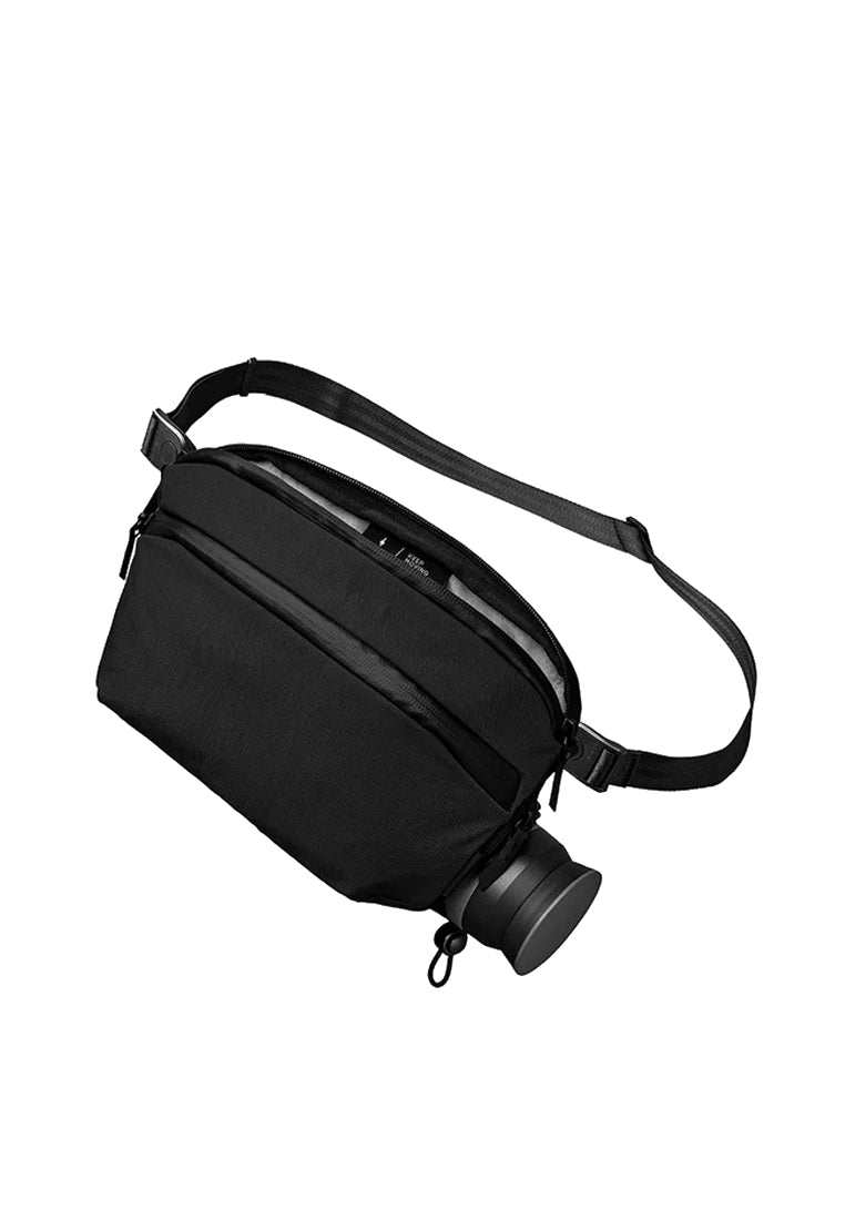 Alpaka Flight Sling Pro 2.5L
