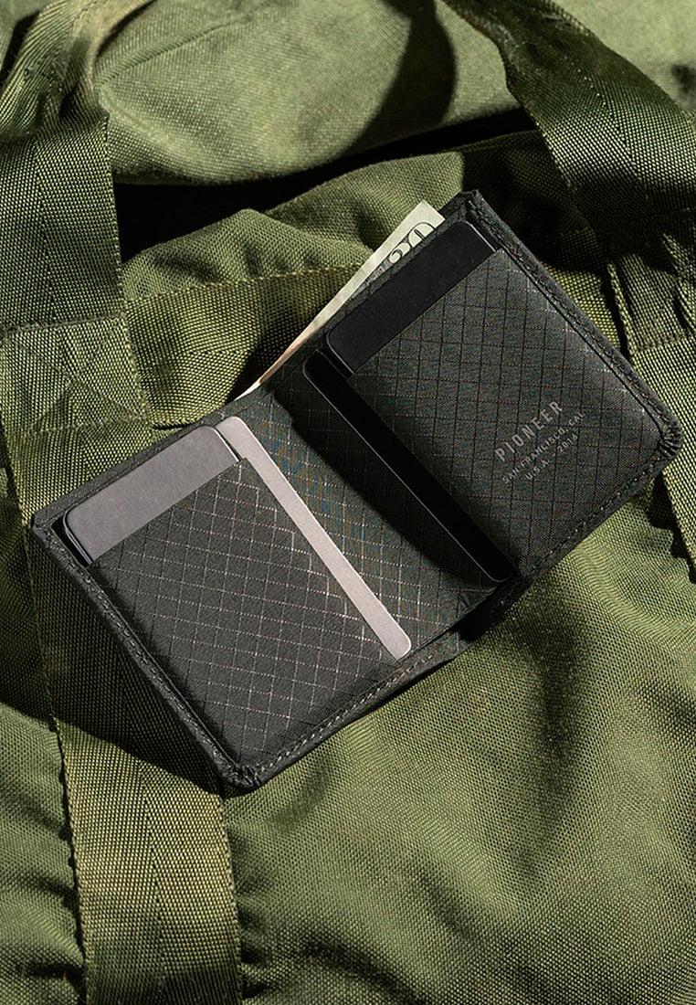 Pioneer Altitude Billfold Wallet Robusta Baby Ballistic