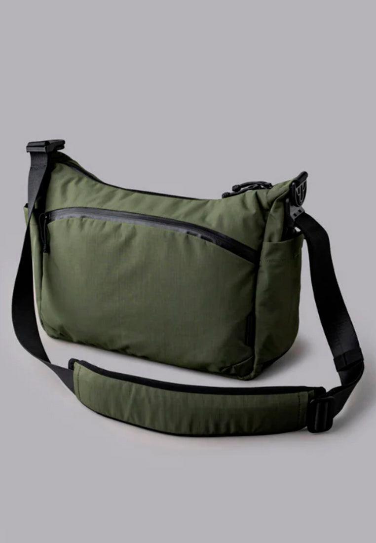 Alpaka Flight Satchel