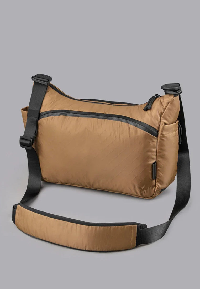 Alpaka Flight Satchel