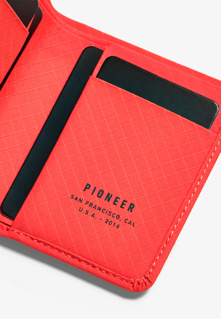 Pioneer Altitude Billfold Wallet 3XD Paprika