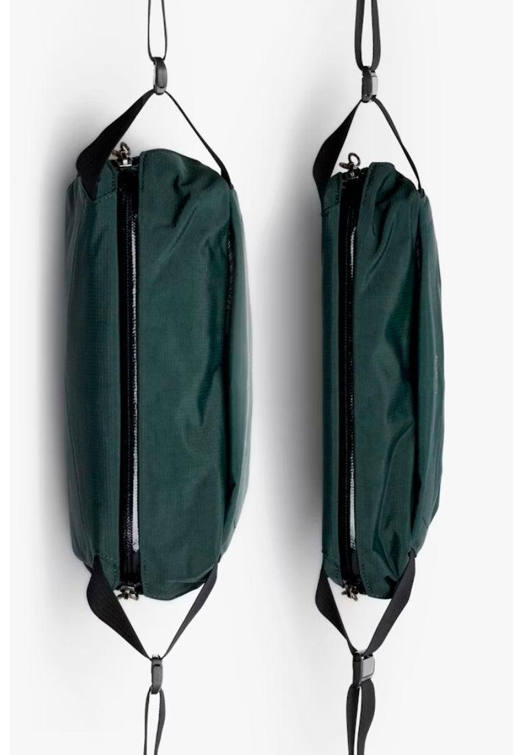 Bellroy Venture Sling 6L Deep Ocean