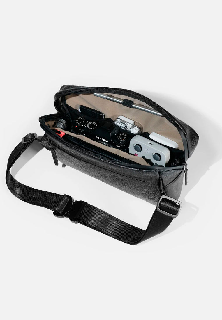 Grams28 156 City Sling