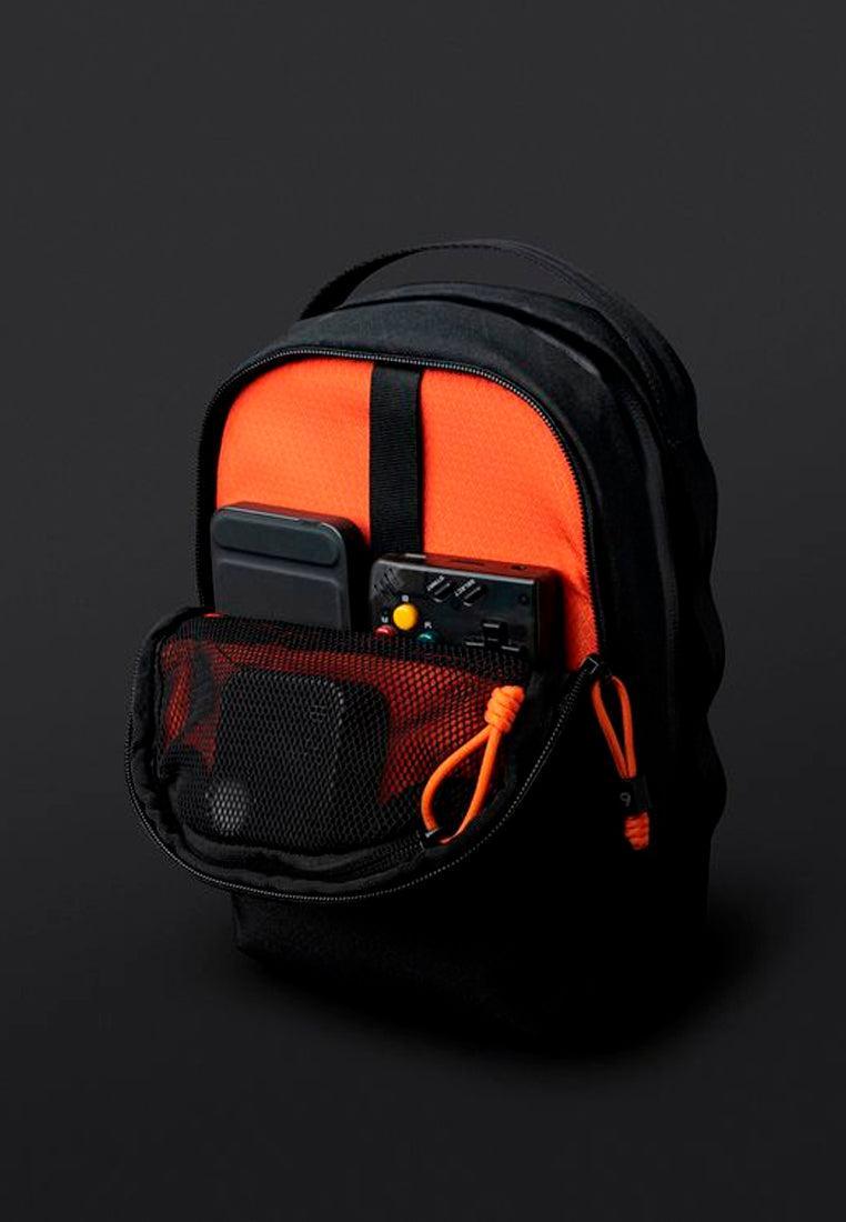 Alpaka Metro Sling Max 9th Anniversary Limited Edition