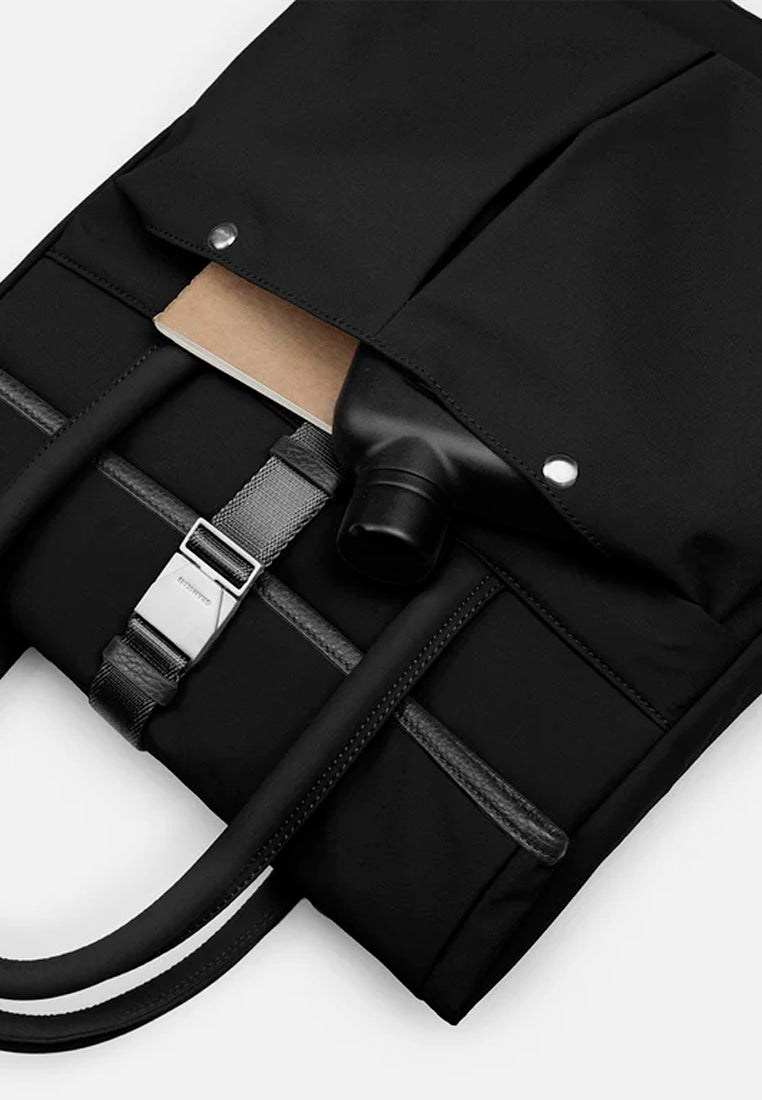 Grams28 704 Urban Folio Bag