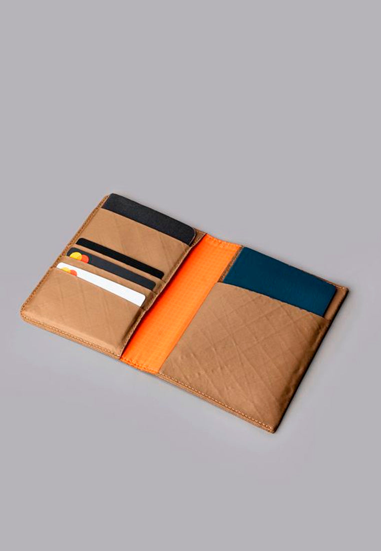 Alpaka ARK Bifold Passport Wallet