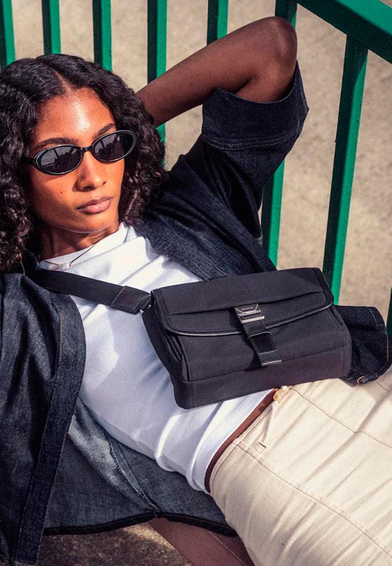 Grams28 702 Urban Daily Sling