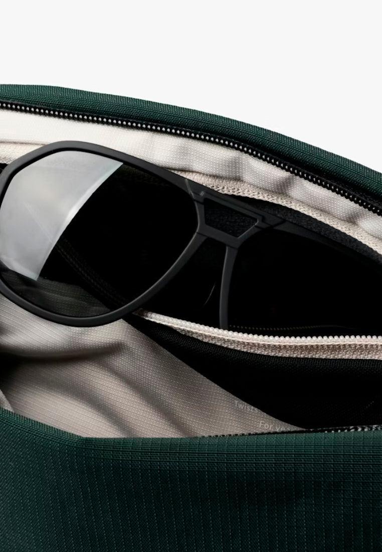 Bellroy Venture Sling 9L Deep Ocean
