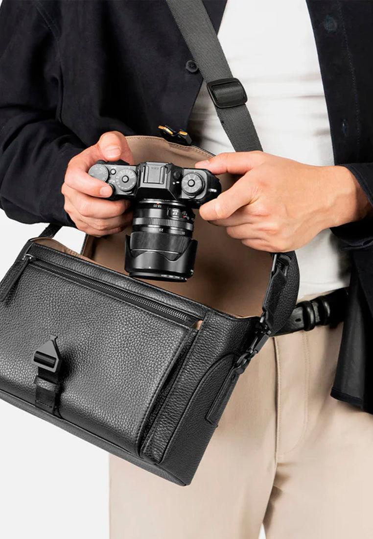 Grams28 172 Camera Sling