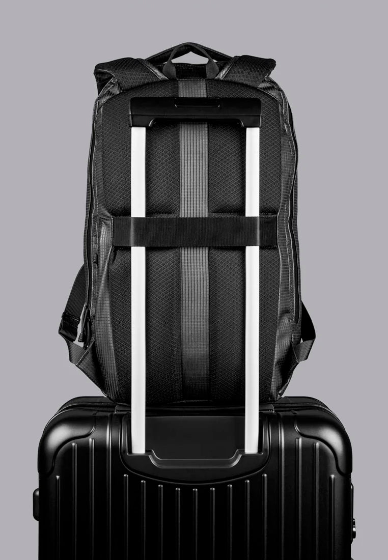 Alpaka Momentum Backpack