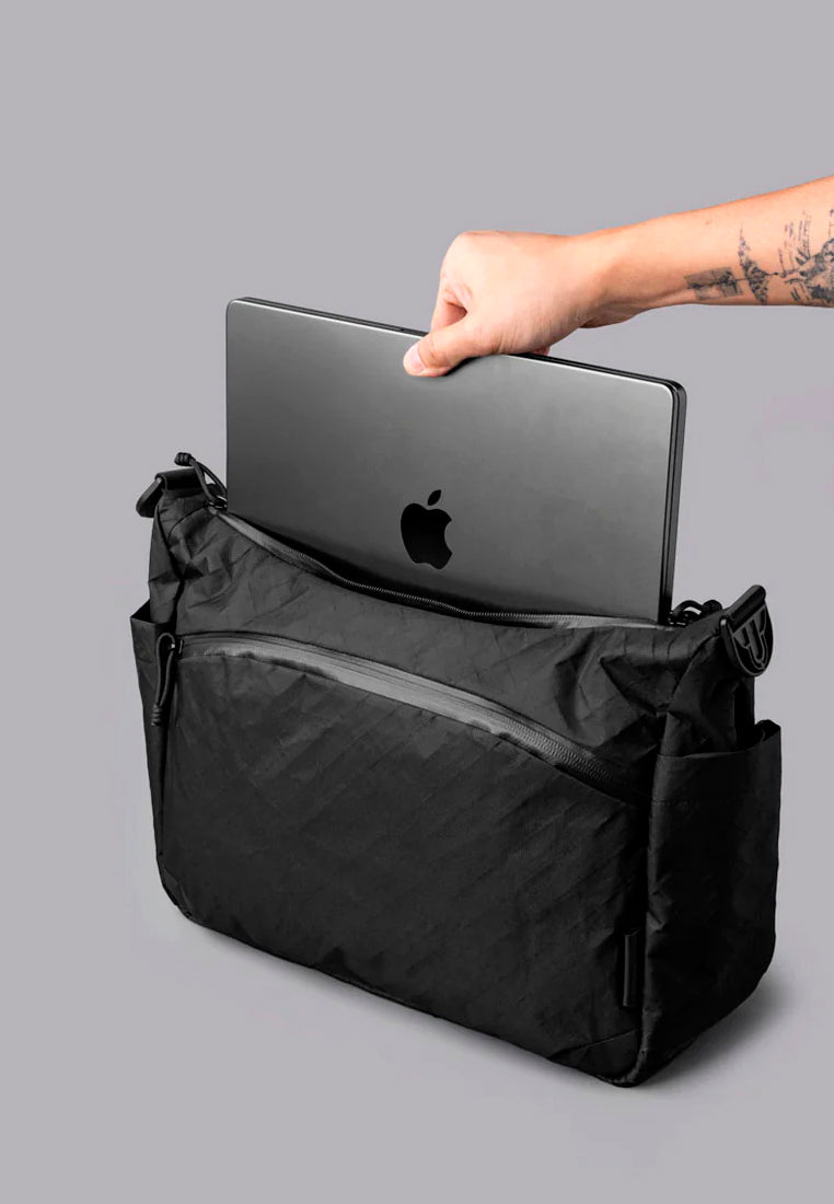 Alpaka Flight Satchel Ultradyne