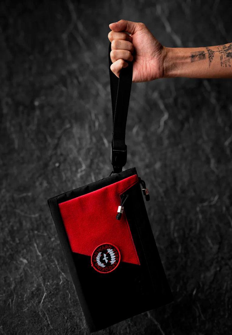 Alpaka Zip Pouch Max V2 Vampire Edition