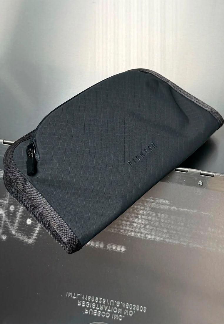 Pioneer Co-Pilot Travel Wallet