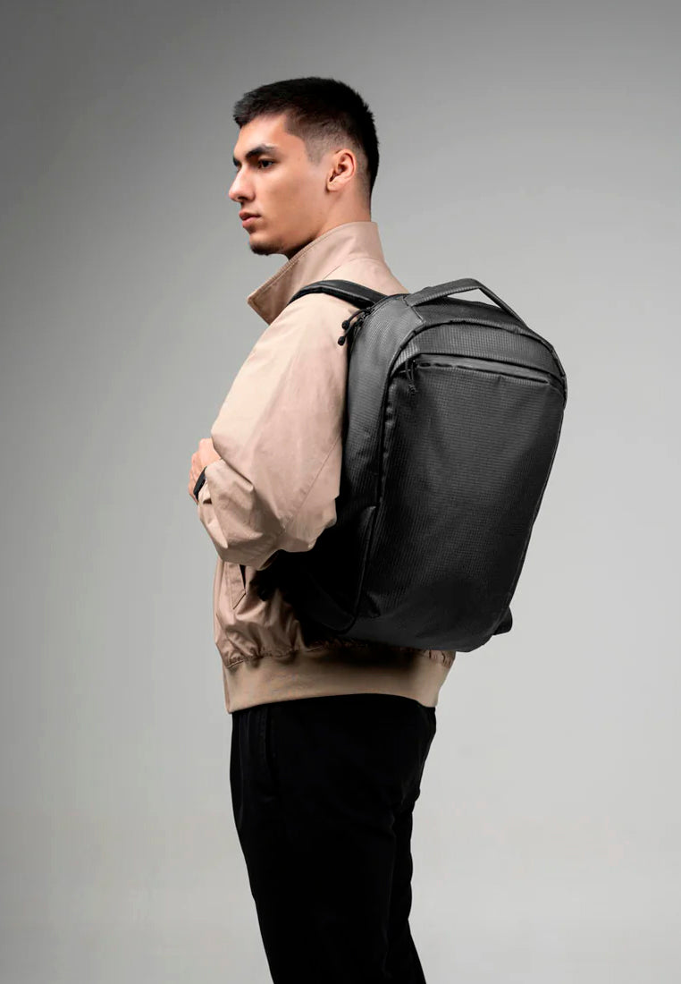 Alpaka Momentum Backpack