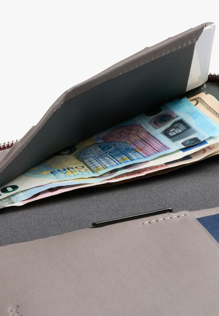 Bellroy Travel Folio Second Edition Sienna