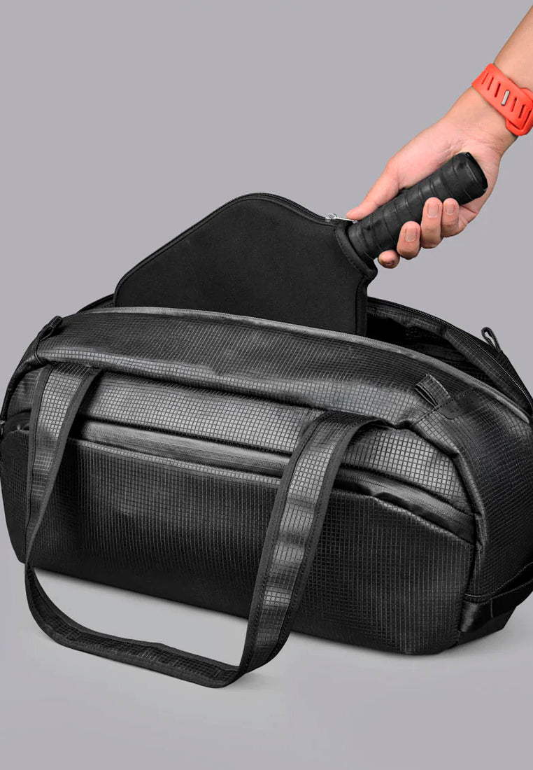 Alpaka Momentum Duffel