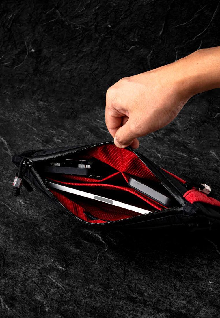 Alpaka Zip Pouch Max V2 Vampire Edition