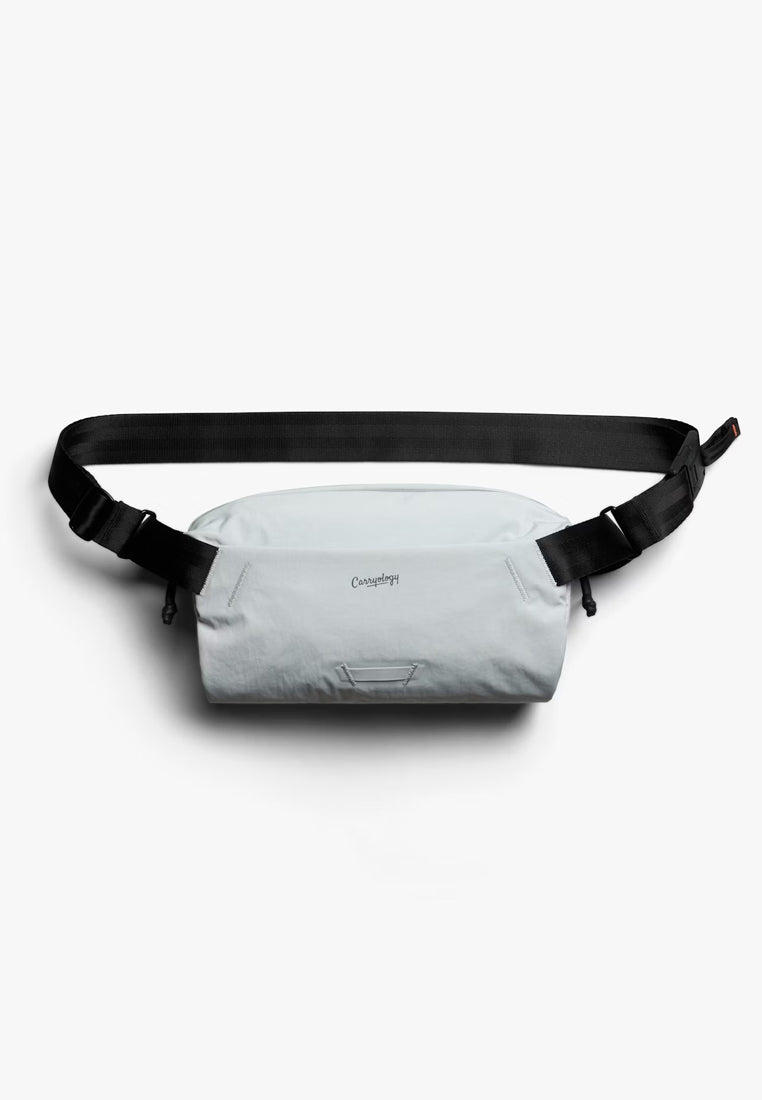 Bellroy Carryology Essentials Sling