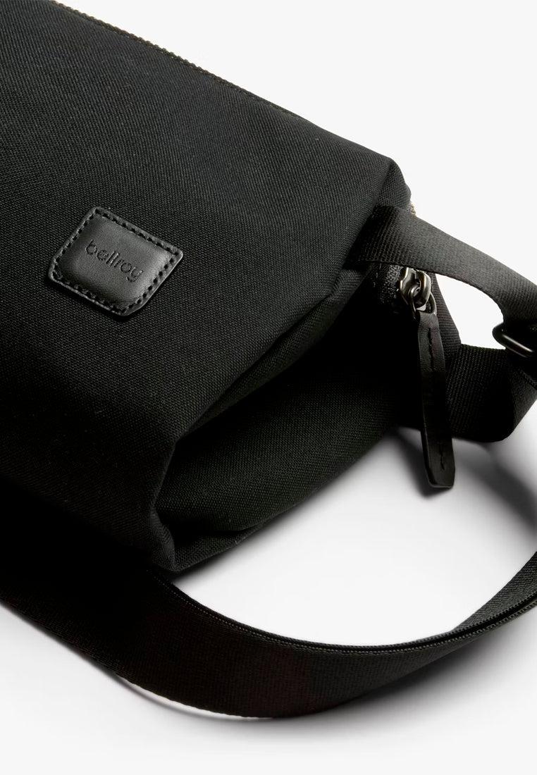 バッグ Bellroy Classic Sling 3L Black Bellroy Classic Sling 3L - MORE by Morello Indonesia