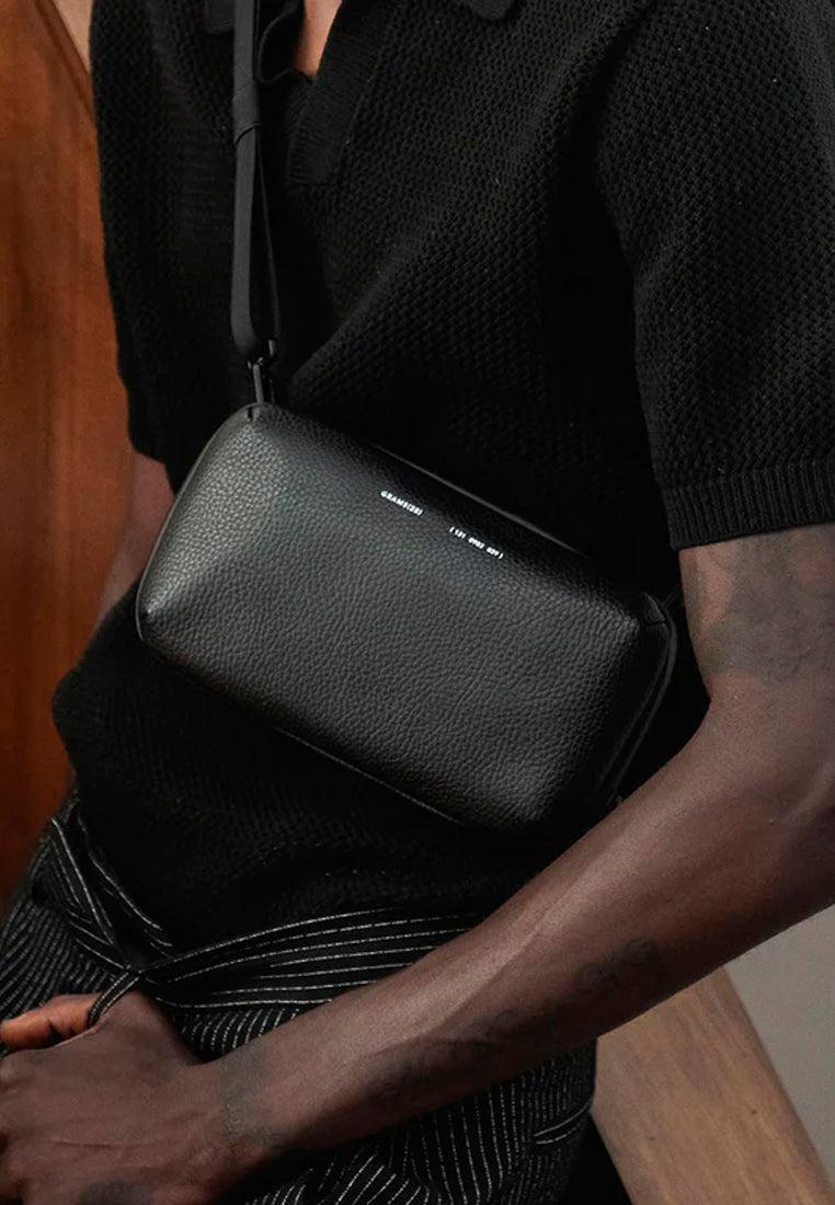 Grams28 131 Essential Pouch