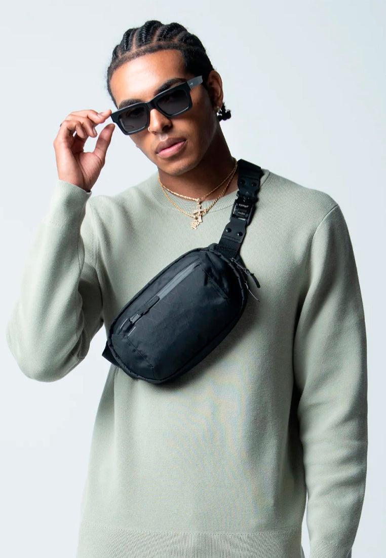 Sympl Commuter Sling 2.5L