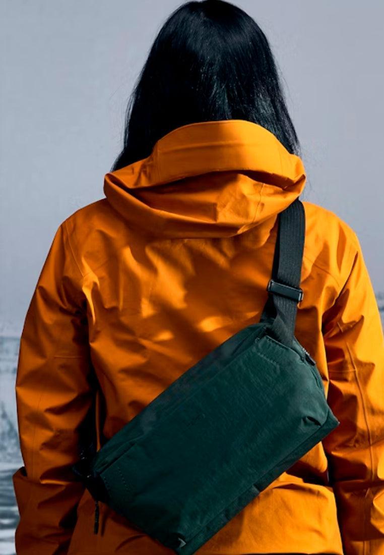 Bellroy Venture Sling 9L Deep Ocean