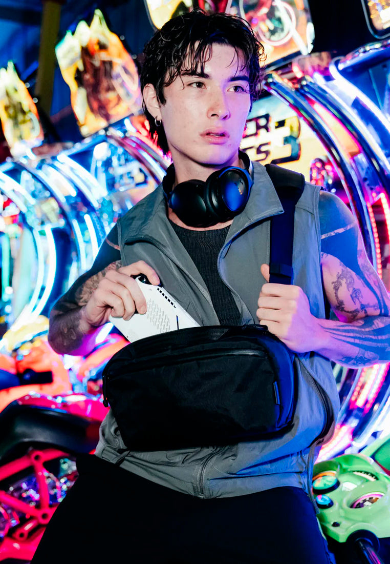 Alpaka Eclipse Gaming Sling