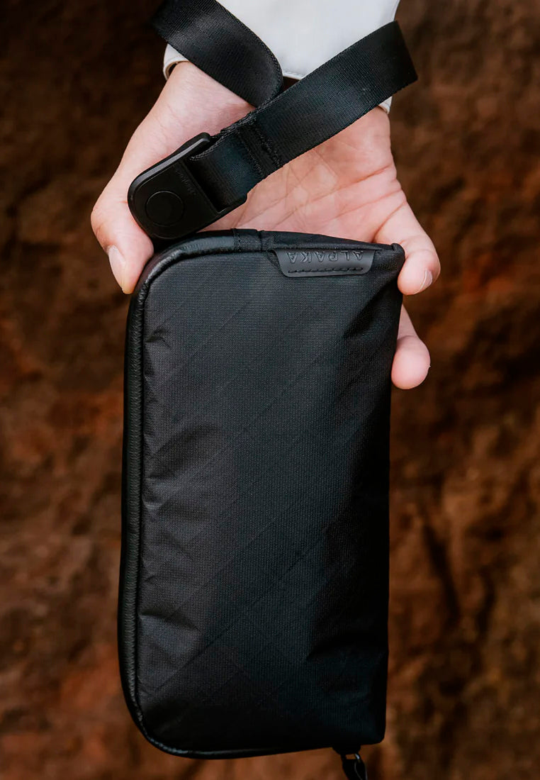 Alpaka Flight Pouch Ultradyne