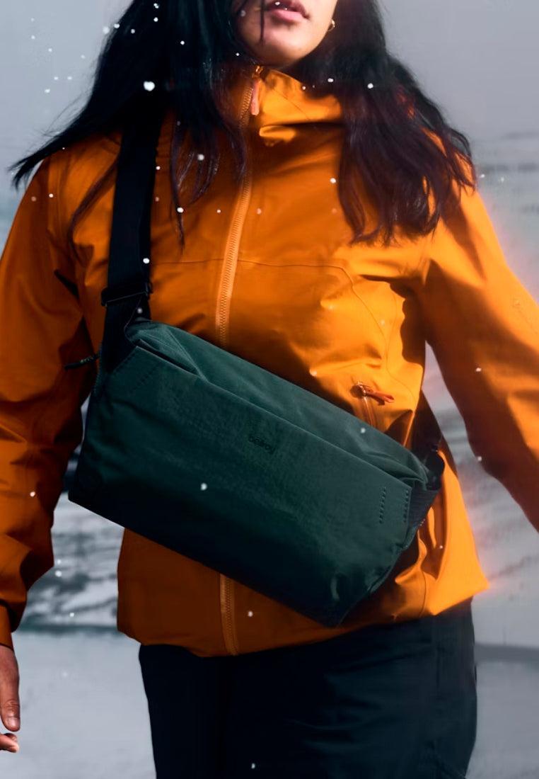 Bellroy Venture Sling 9L Deep Ocean