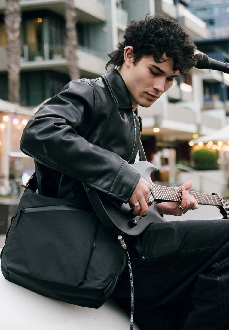 Alpaka Flow Satchel 10L