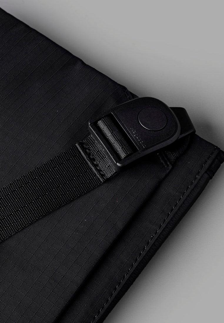 Alpaka Zip Pouch Max V2
