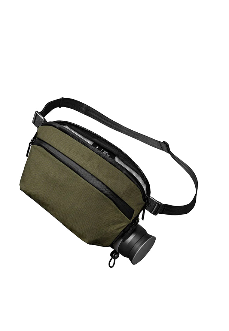 Alpaka Flight Sling Pro 2.5L
