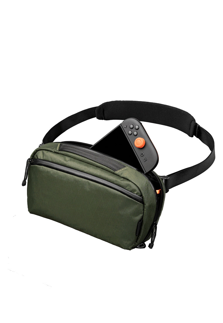 Alpaka Eclipse Gaming Sling