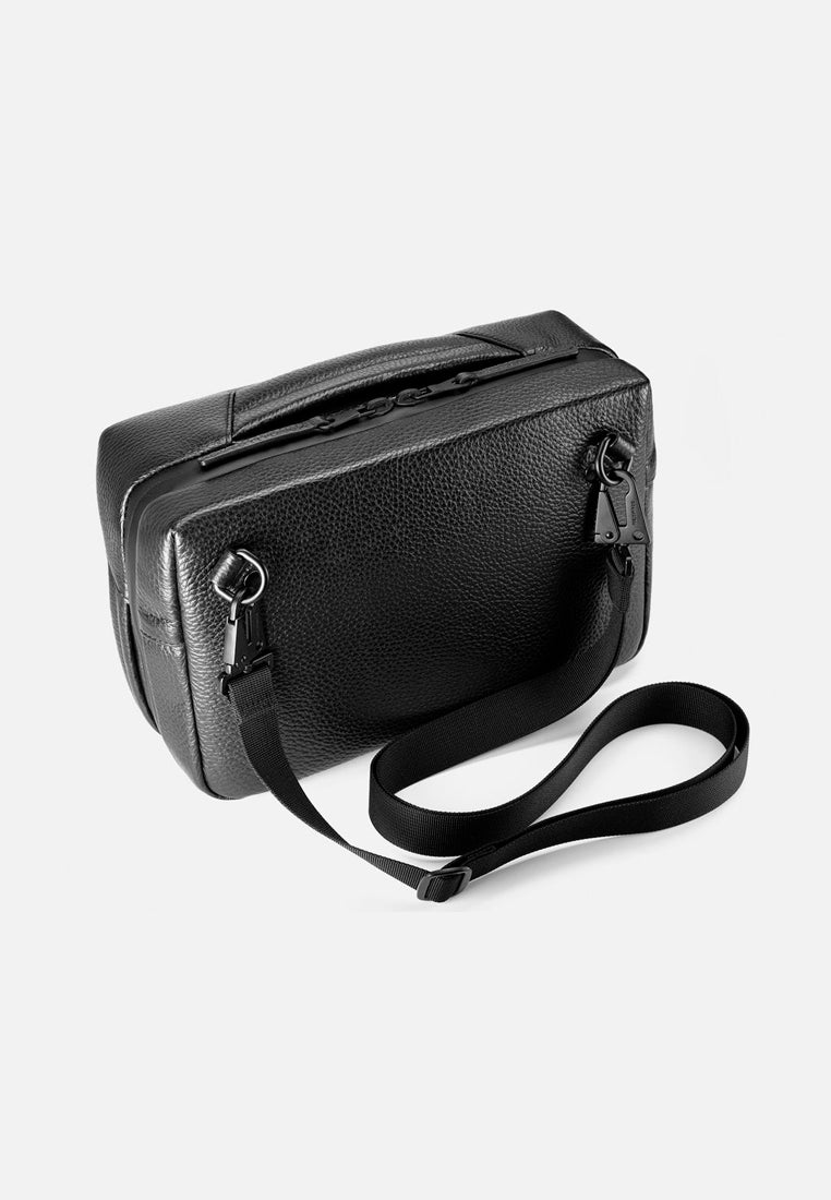 Grams28 133 Essential Case Max