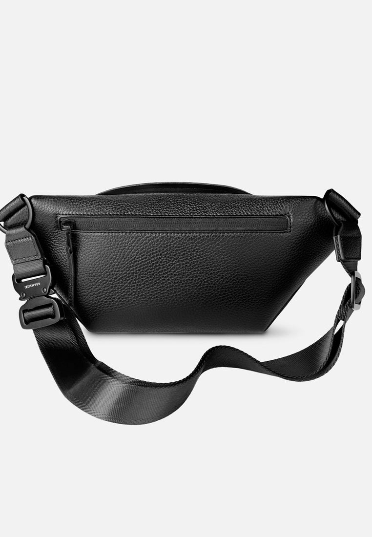 Grams28 175 Moon Bag