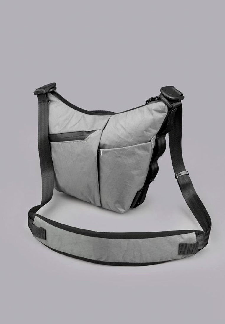 Alpaka Flow Satchel 2L