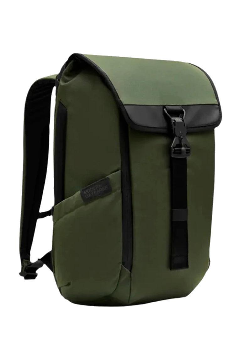 Modern Dayfarer Backpack 18L