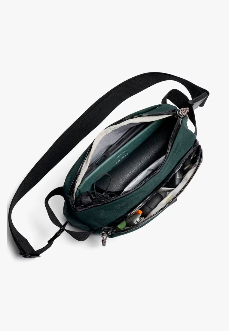 Bellroy Venture Ready Sling 2.5L Deep Ocean