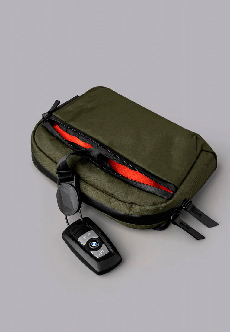 Alpaka Flight Sling 1L