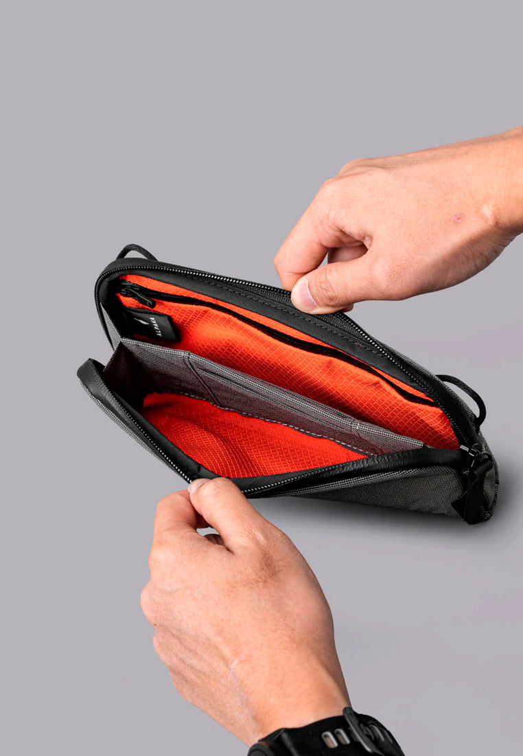 Alpaka Flight Pouch Ultradyne