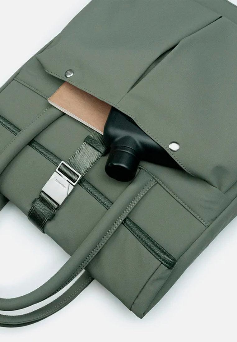 Grams28 704 Urban Folio Bag