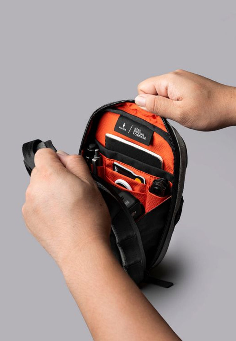 Alpaka Metro Sling V2 Ultradyne