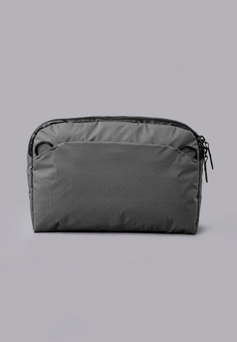 Alpaka Flight Sling 2L Ultradyne