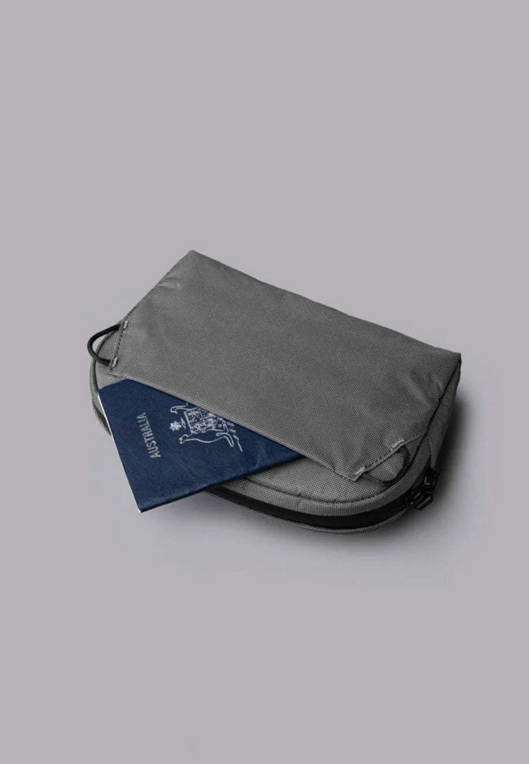 Alpaka Flight Sling 1L Ultradyne