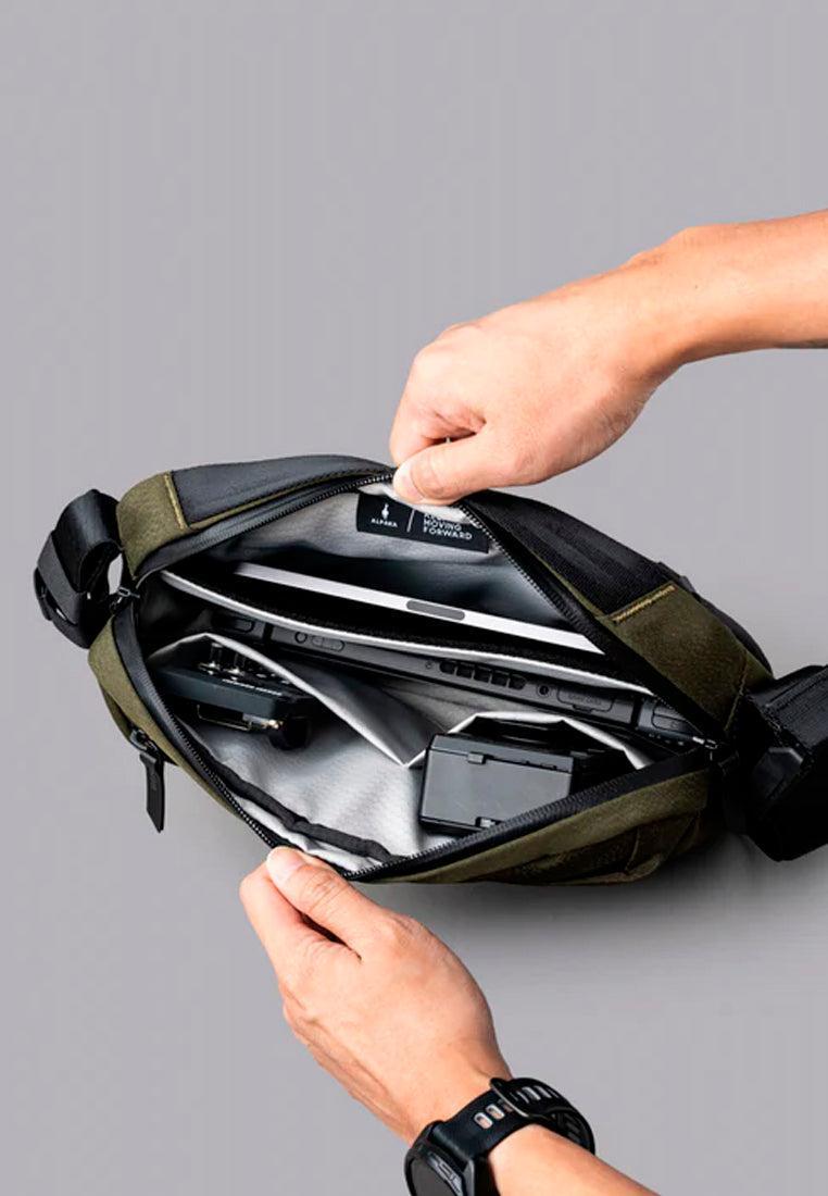 Alpaka Go Sling Mini V2 with Maglockz