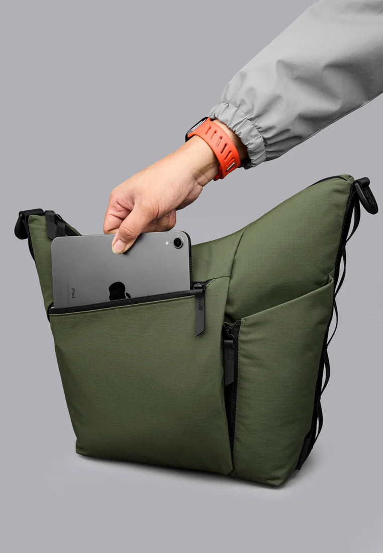 Alpaka Flow Satchel 10L