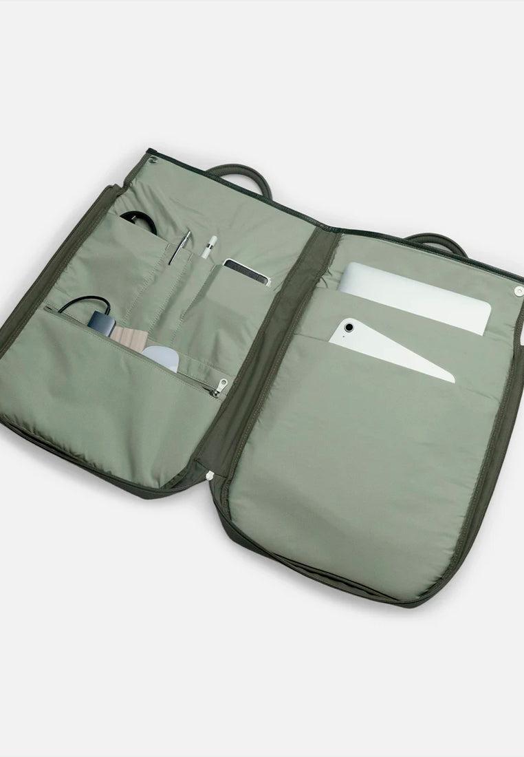 Grams28 704 Urban Folio Bag